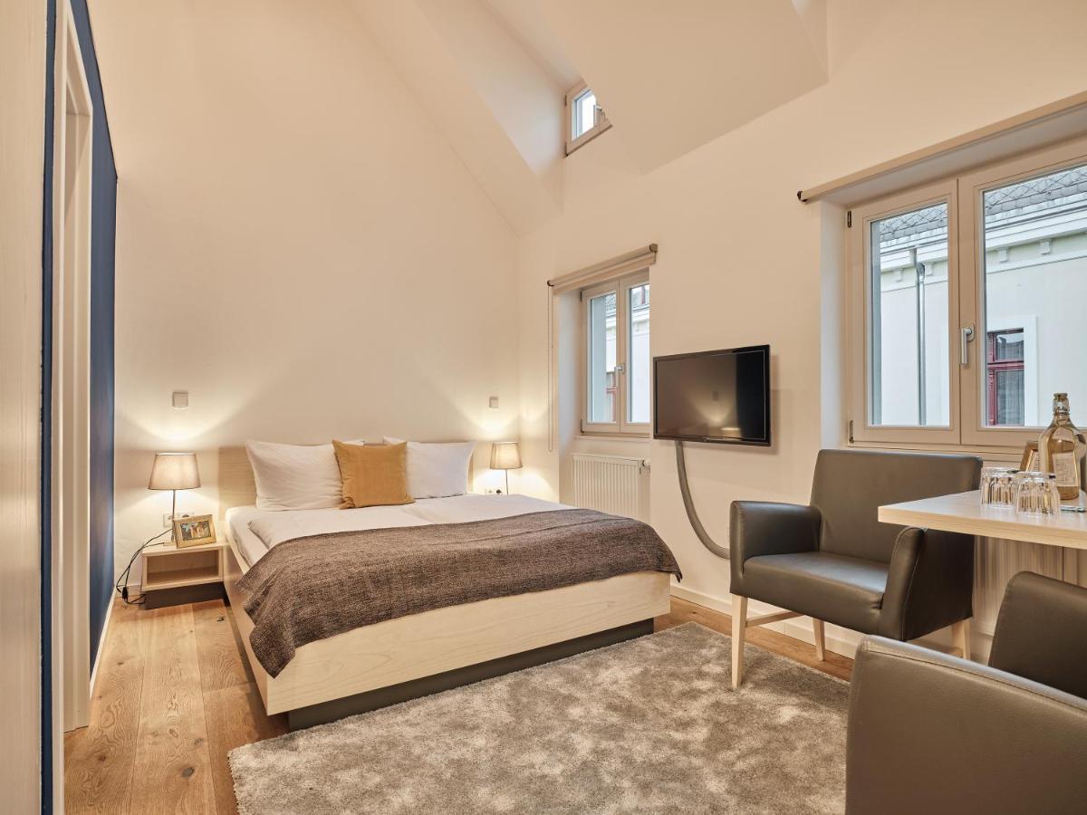 Double Room,976520692:JPEG
