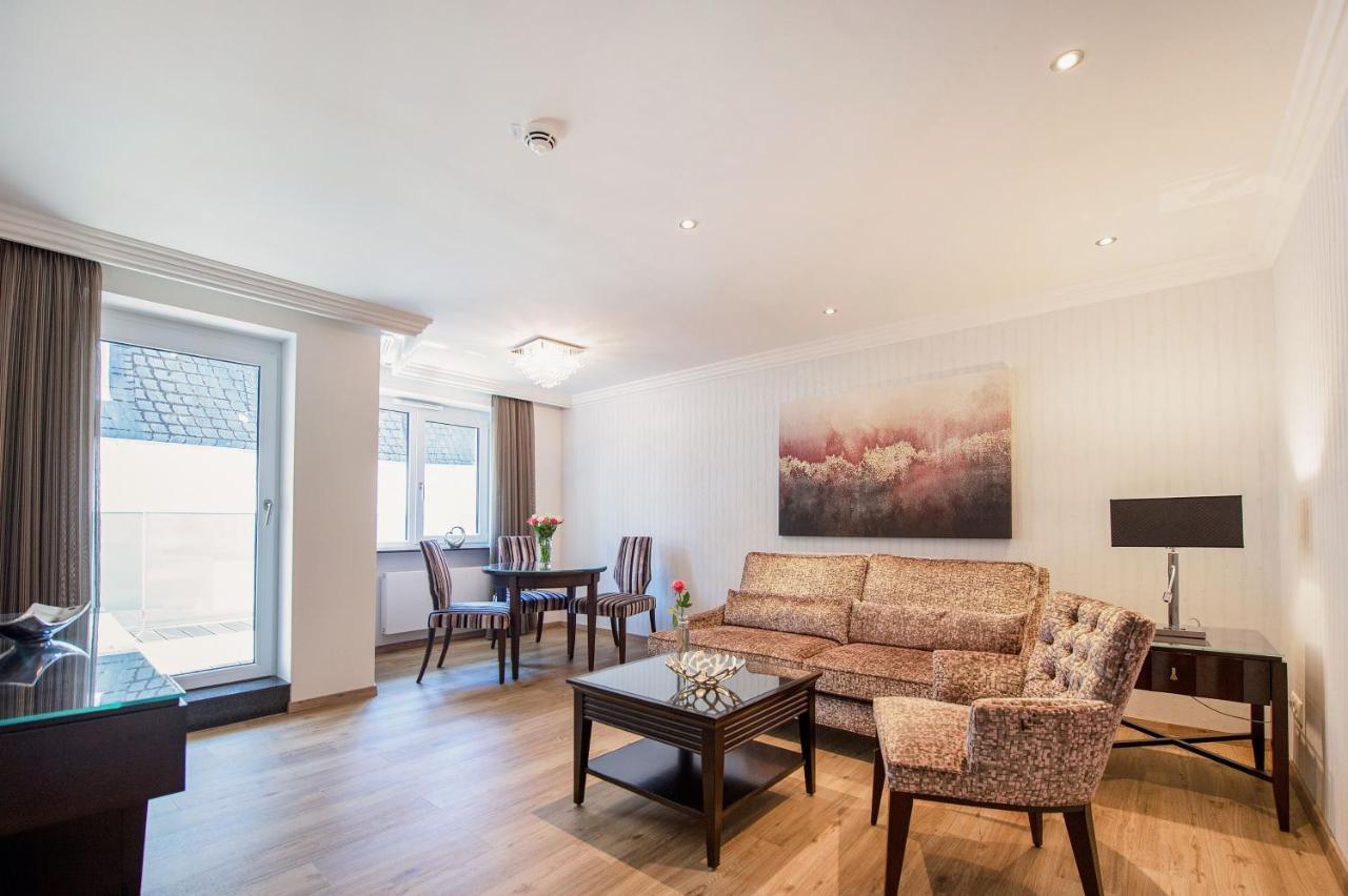 Apartment with Two Bedrooms and Street View,1024963618:JPEG