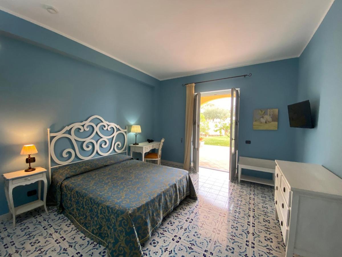 Double Room Garden View