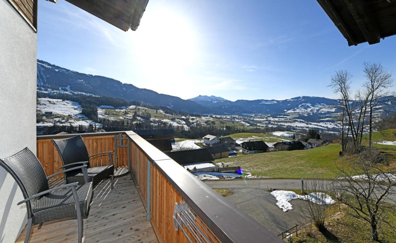 Doppelzimmer mit Balkon