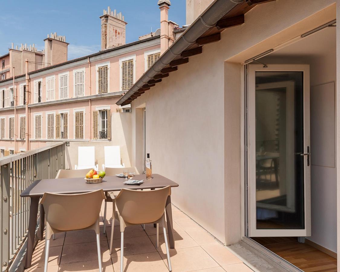 Apartment Terrace