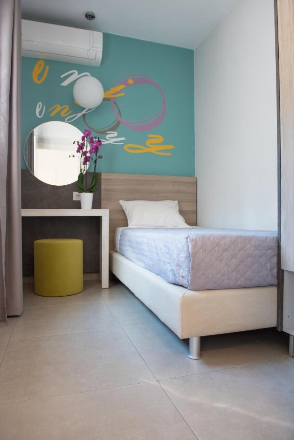 Junior Suite with Garden View,1129105296:JPEG