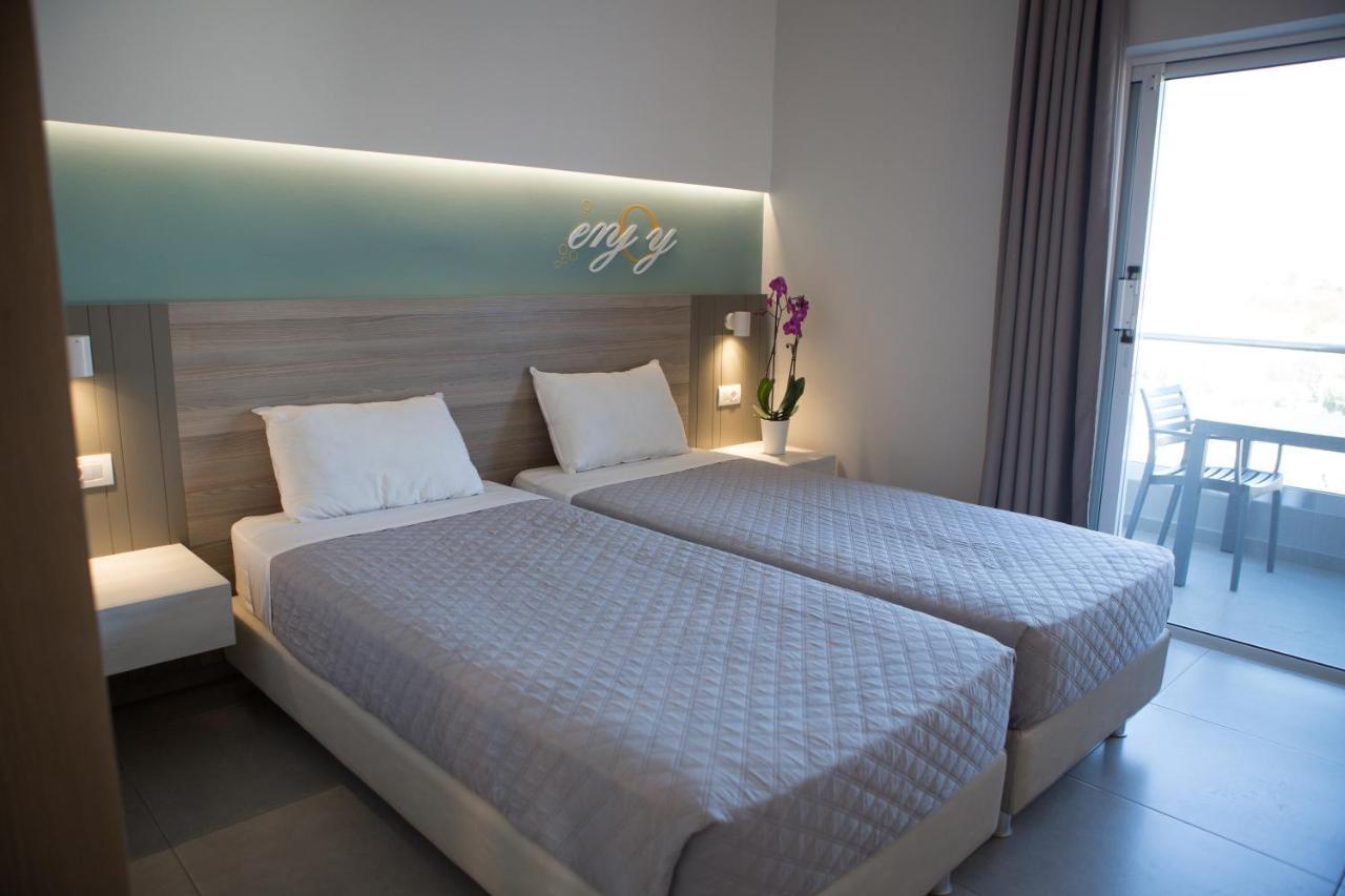 Superior Double or Twin Room Garden View
