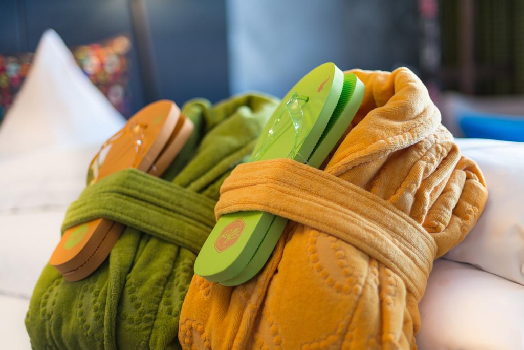 Double Room with Balcony,961416031:JPEG