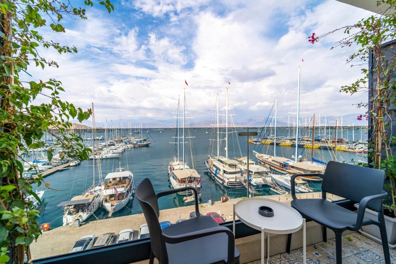 Deluxe Triple Room with Sea View
