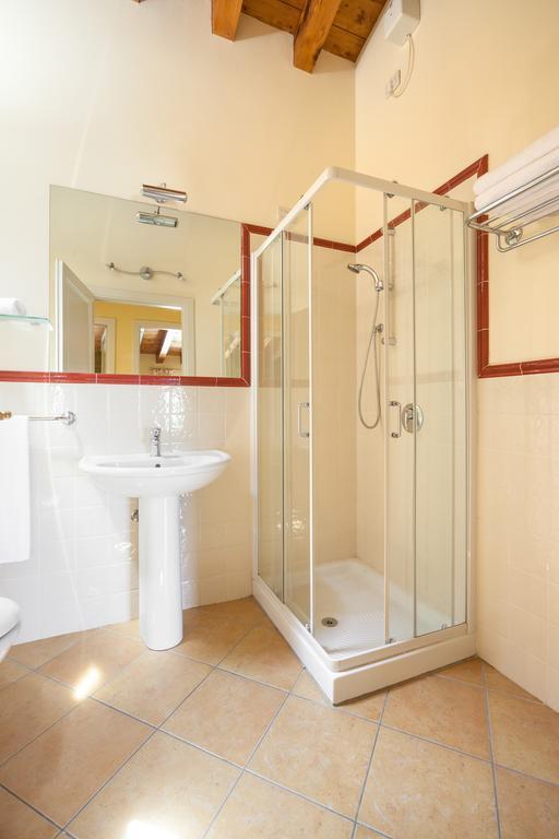 Two-Bedroom Apartment,1039880902:JPEG