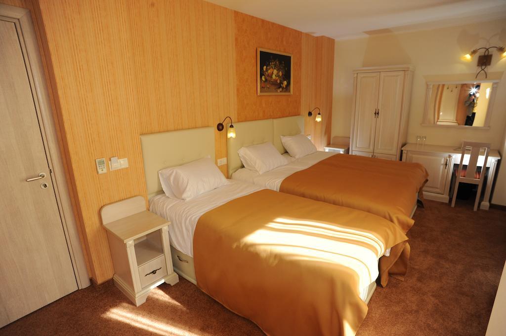 Triple Room Balcony,702241684:JPEG