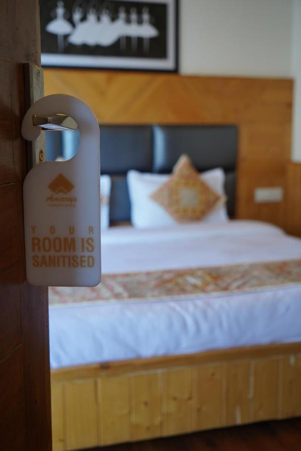 Double Room Mountain View Welcome Drink Complimentary 2pcs Laundry Late Check out upto 2hrs