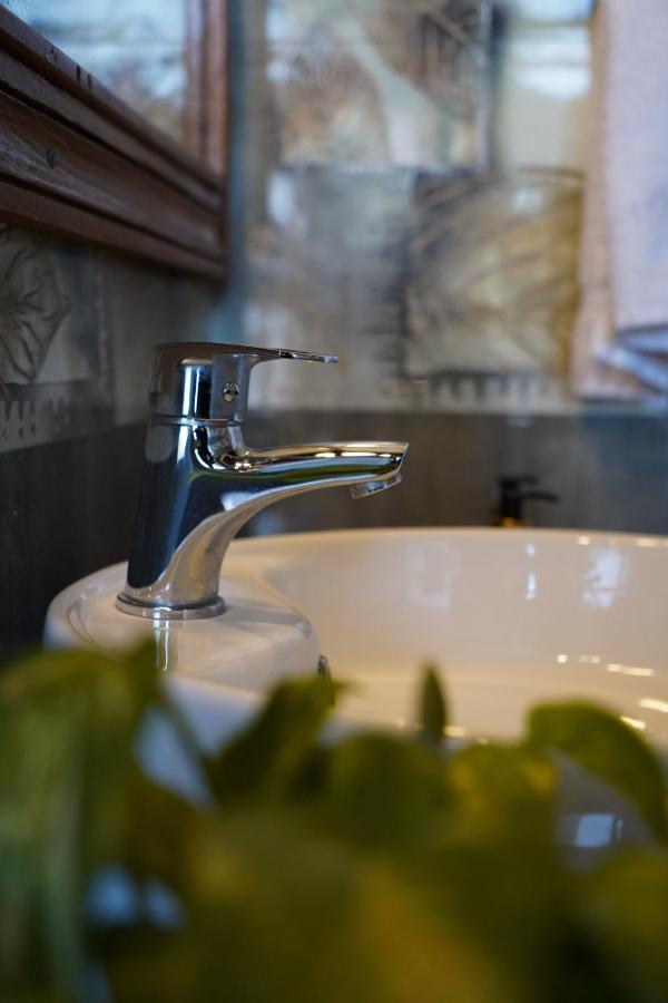 Double Room Mountain View Welcome Drink Complimentary 2pcs Laundry Late Check out upto 2hrs