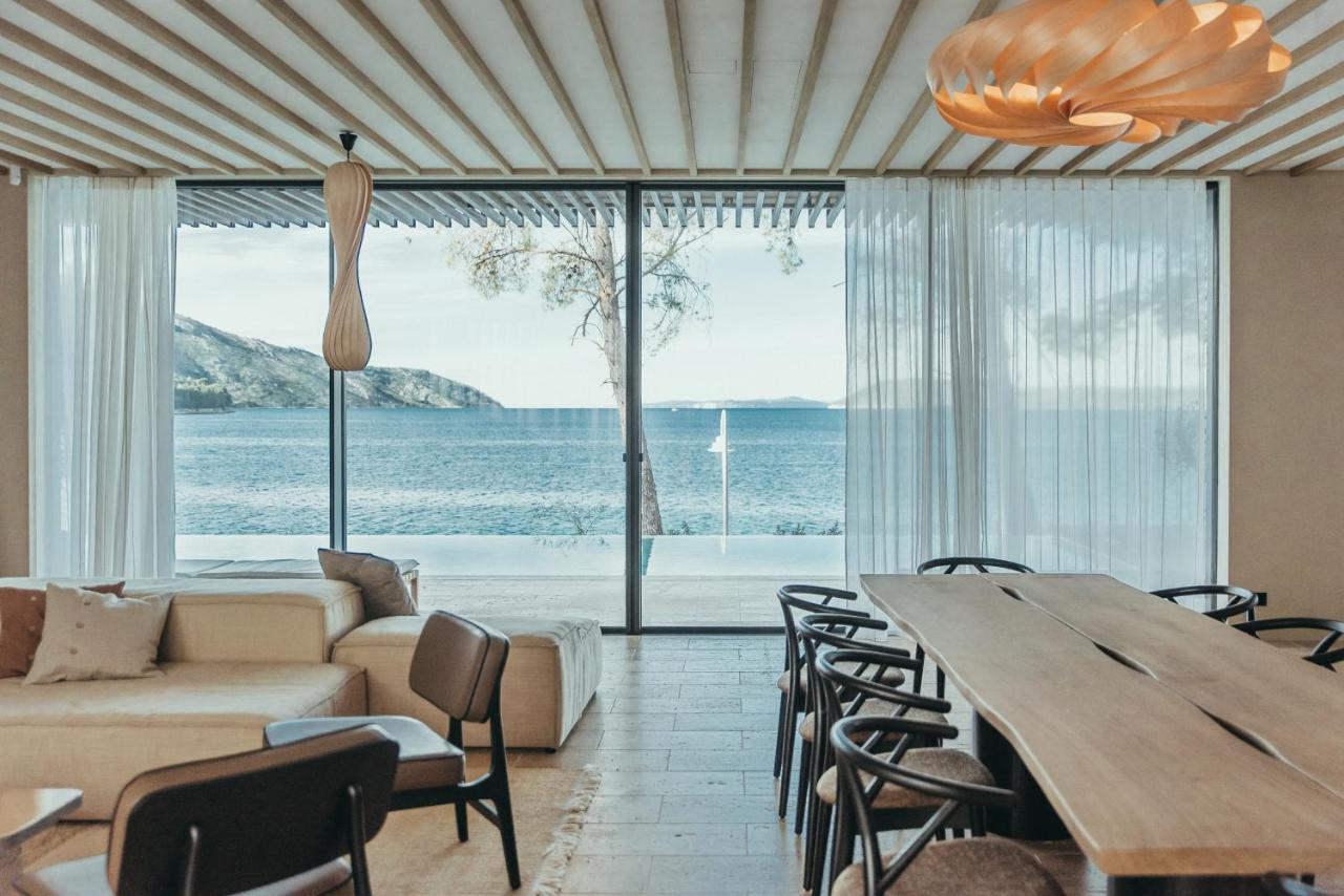 Five-Bedroom Villa with Sea View