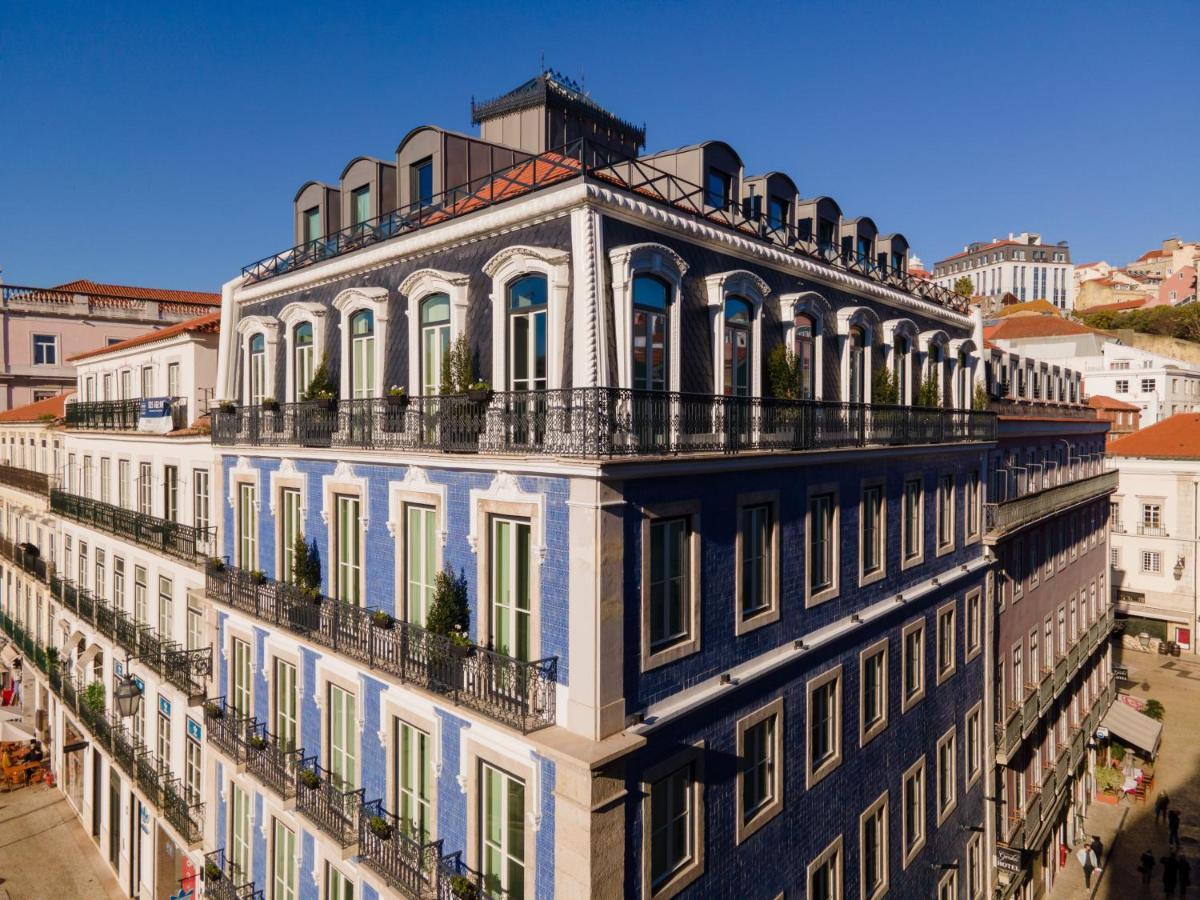 Quarto Clássico com Cama de Casal ou 2 de Solteiro e Vista da Cidade