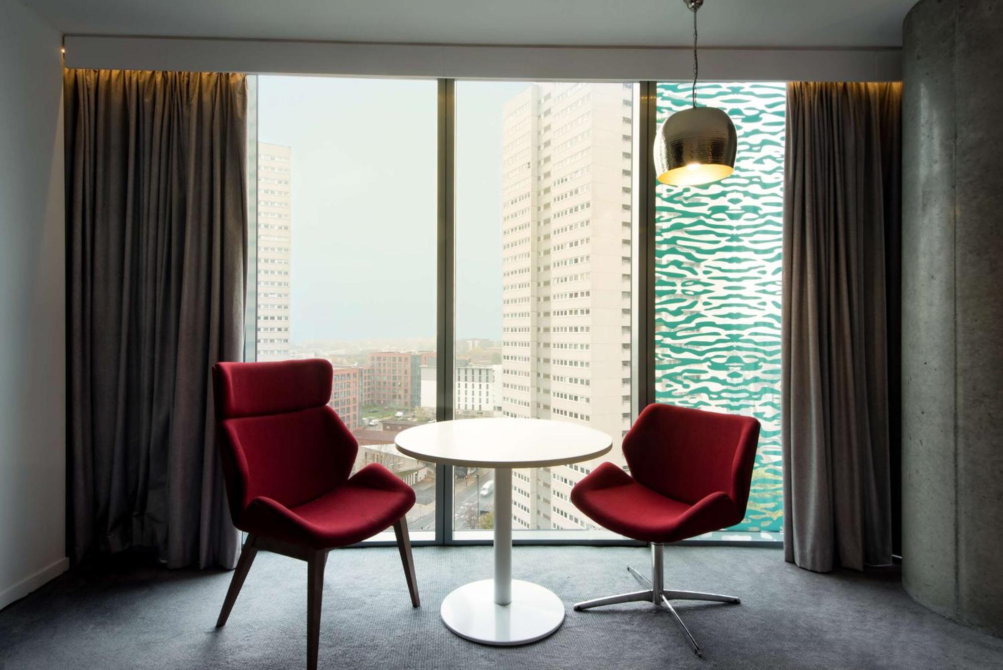 Suite City View