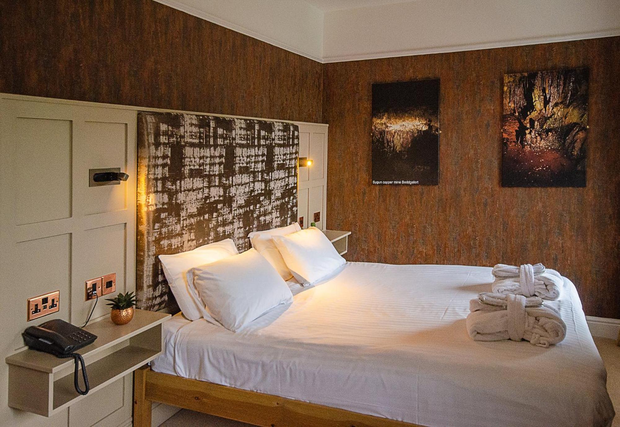 Executive Double Room,1212759400:JPEG