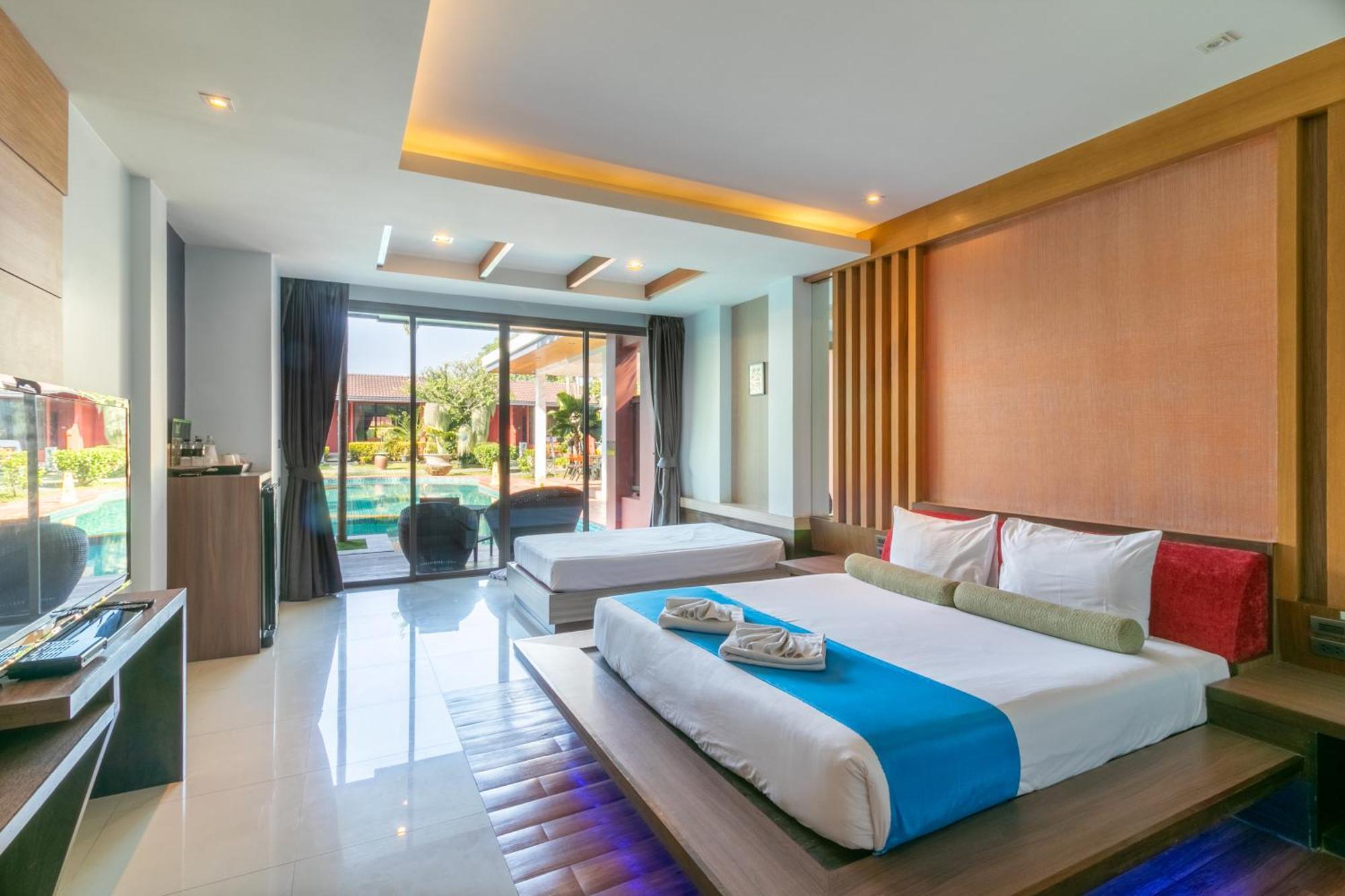 Habitación Doble Deluxe con acceso a la piscina