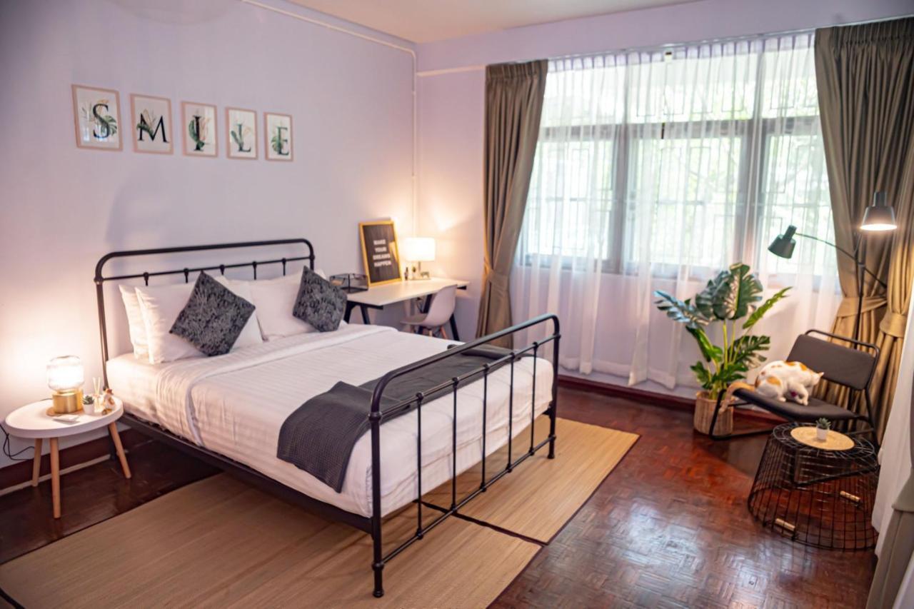 Queen Room,1233588017:JPEG