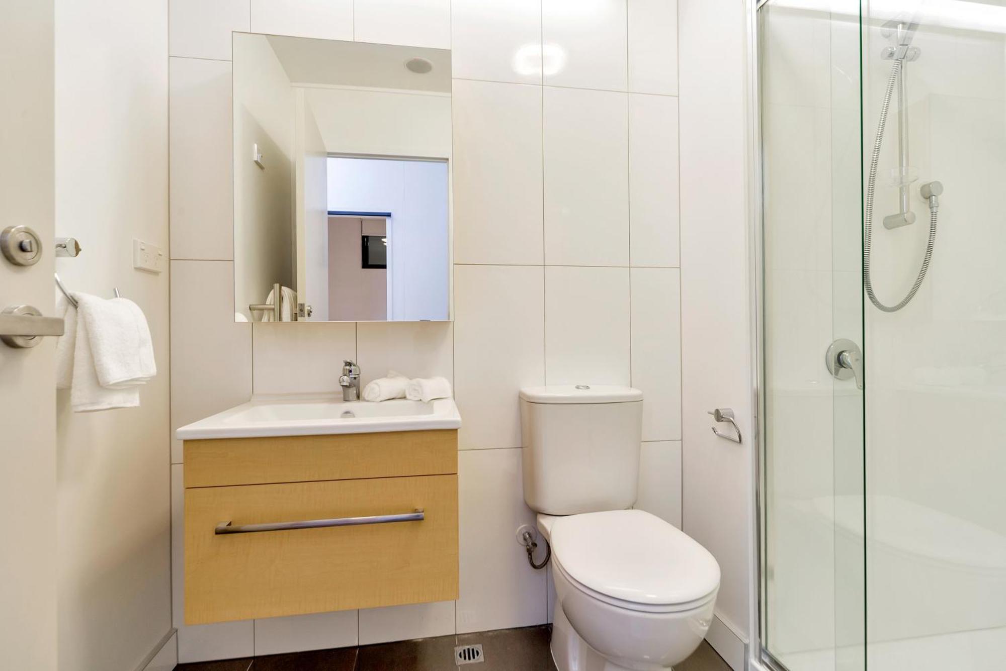 Two-Bedroom Apartment City View,1772143323:JPEG
