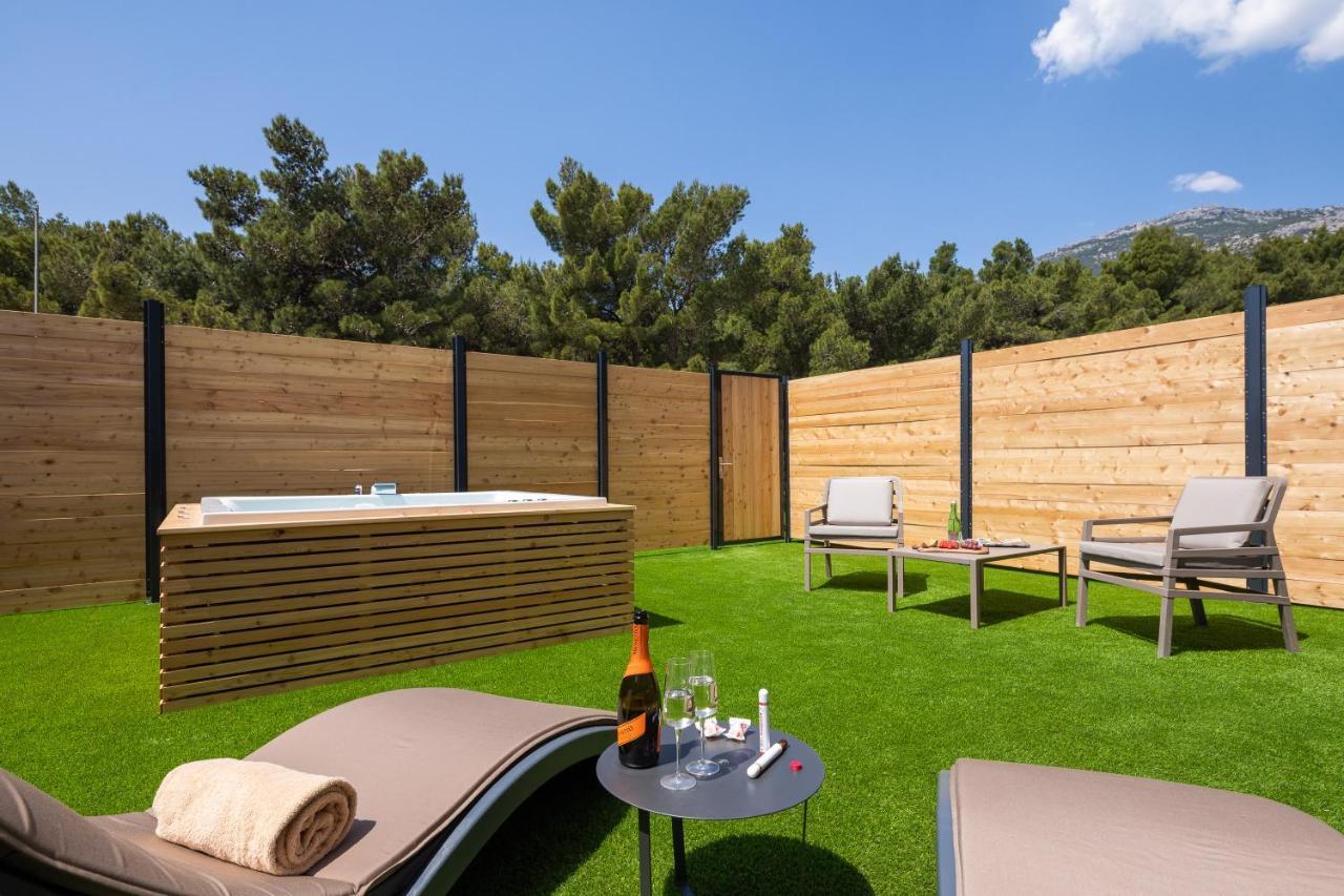 Suite Private Garden & Hot Tub