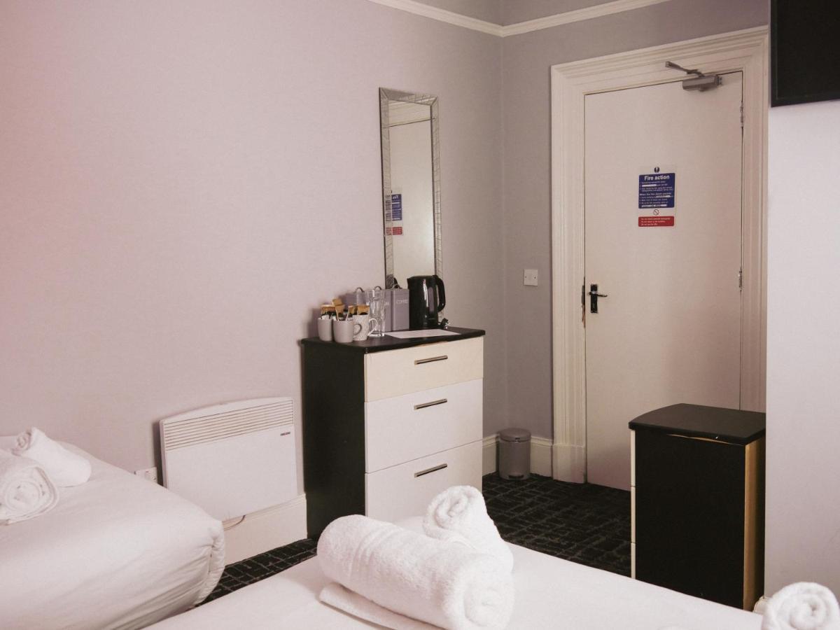 Familiekamer met Eigen Badkamer