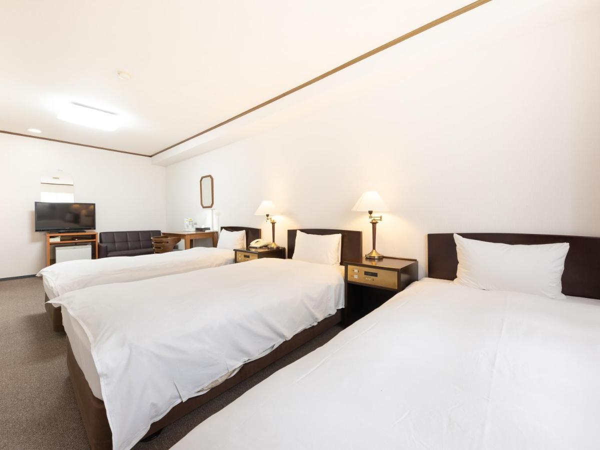 Triple Room - Non-Smoking