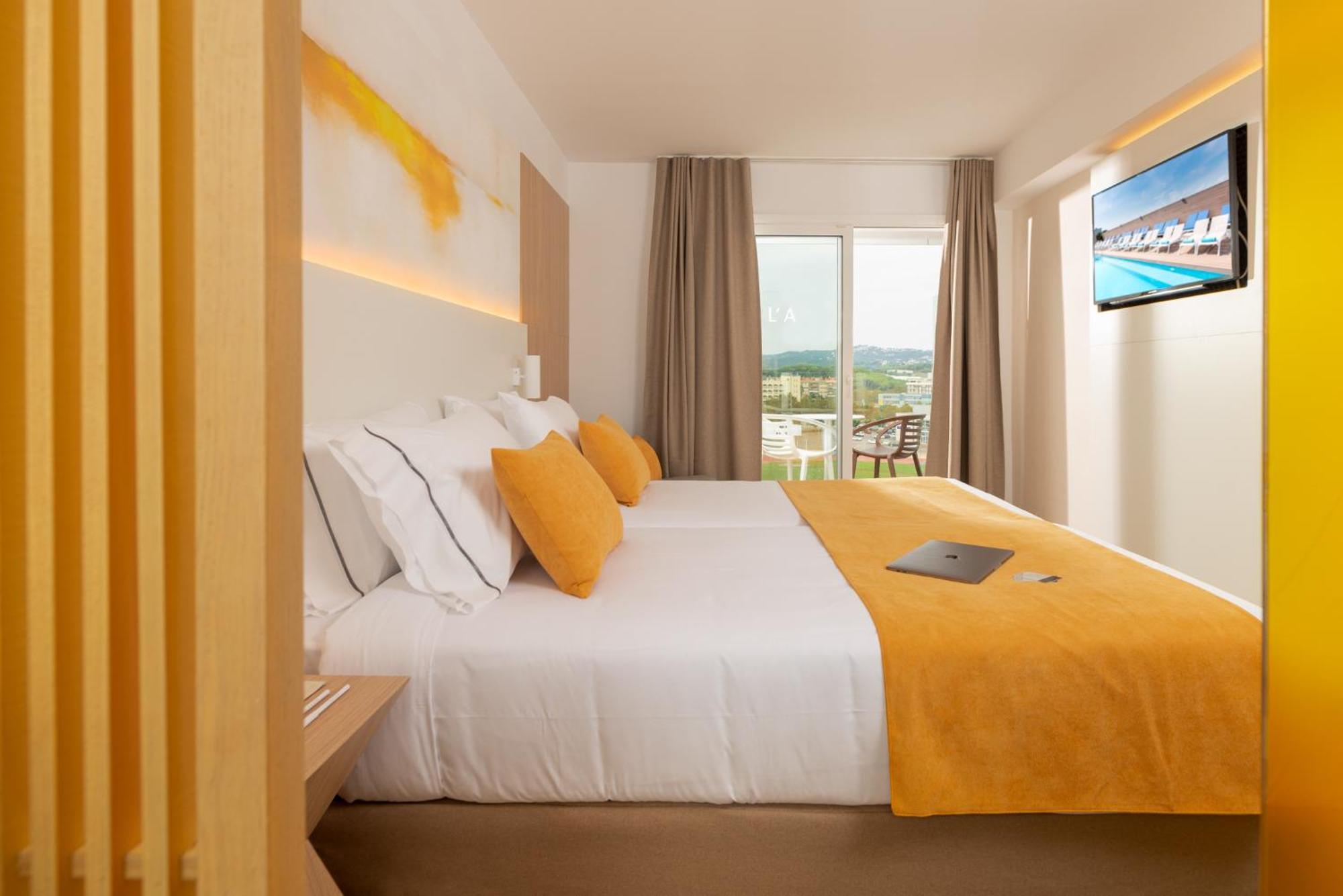 Standard Double Room,1272962113:JPEG