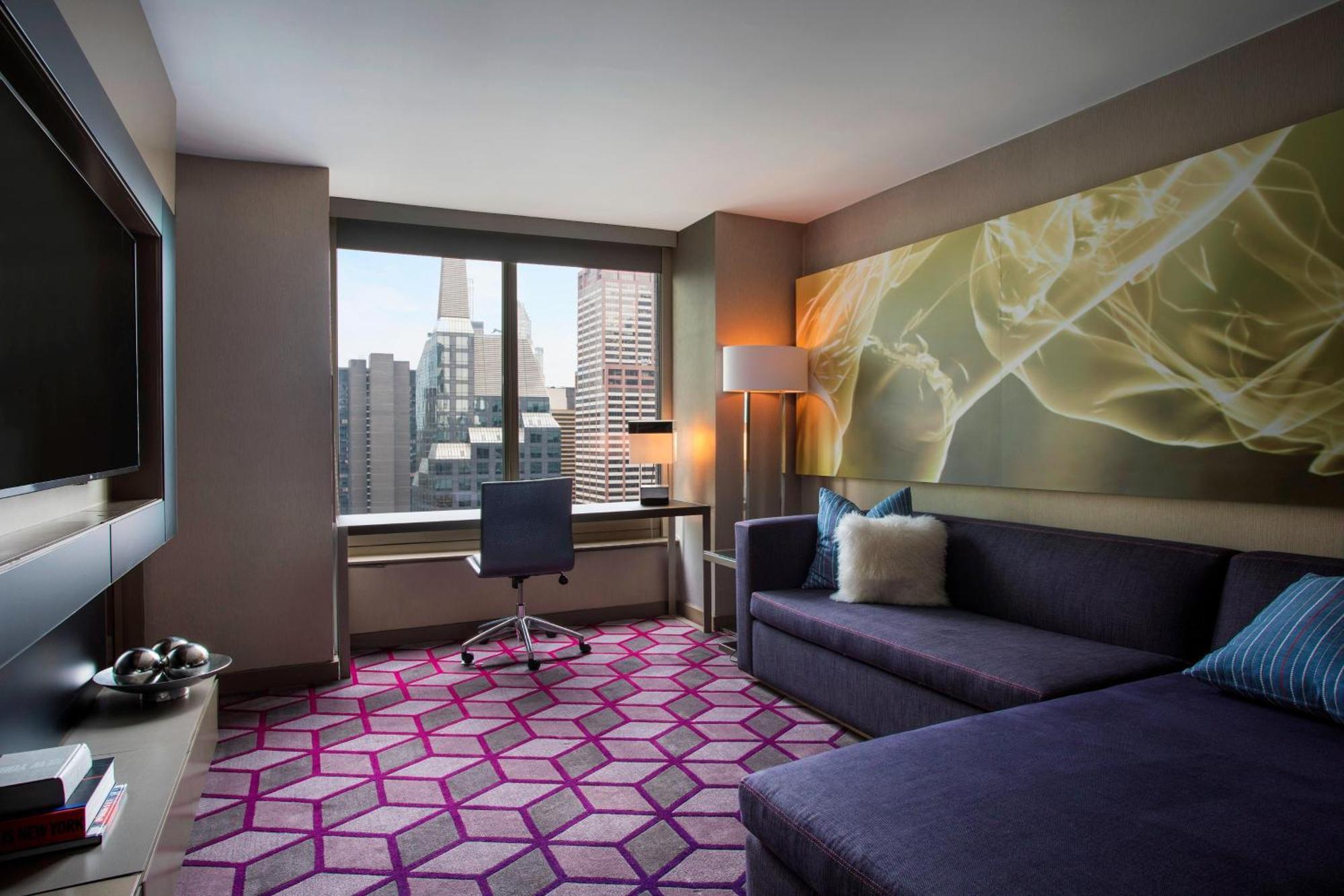 Suíte Magnífica com 1 Cama King-size, Sofá-cama e Vista da Broadway