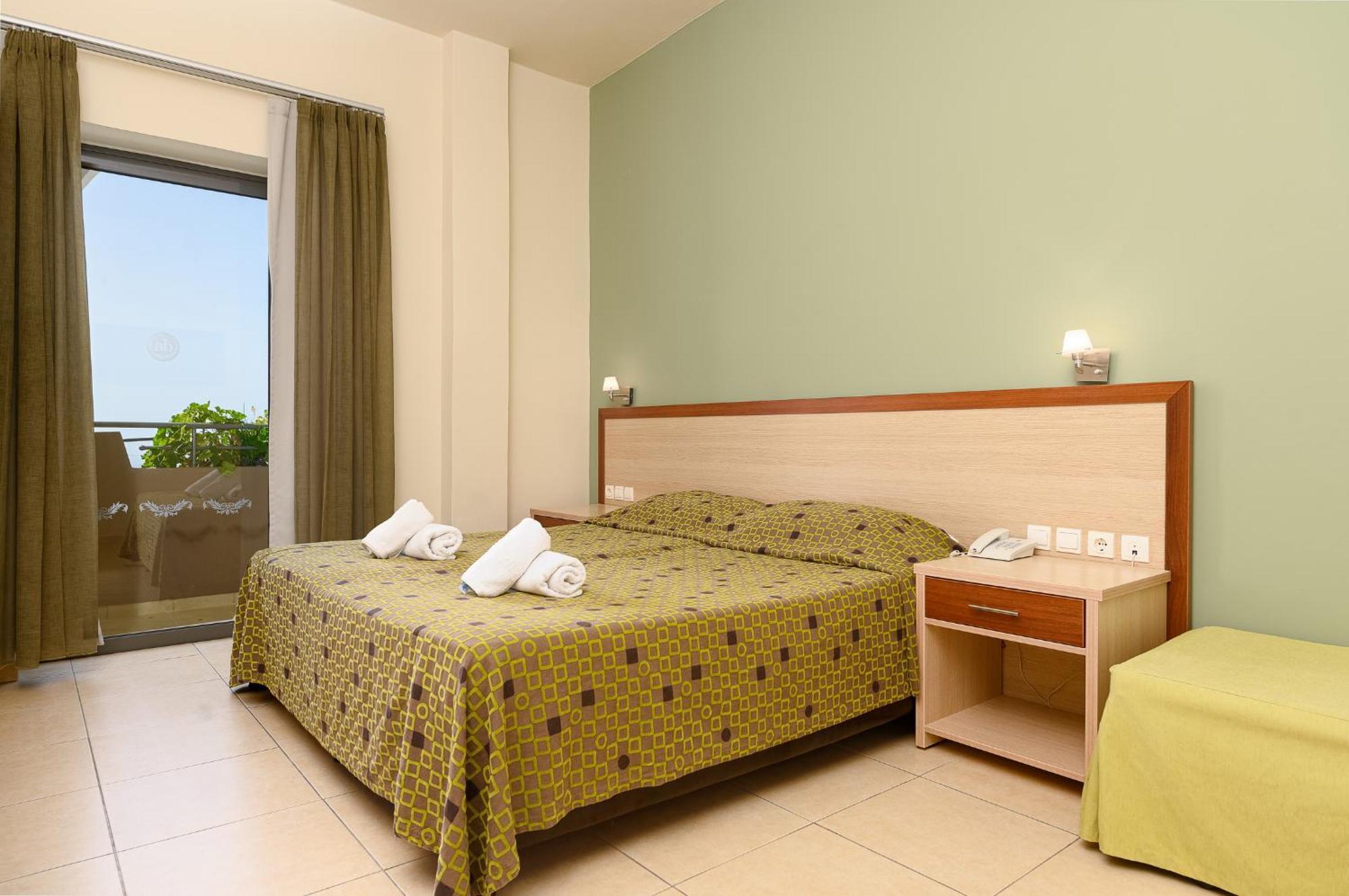 Superior Double or Twin Room Sea View,1444168264:JPEG