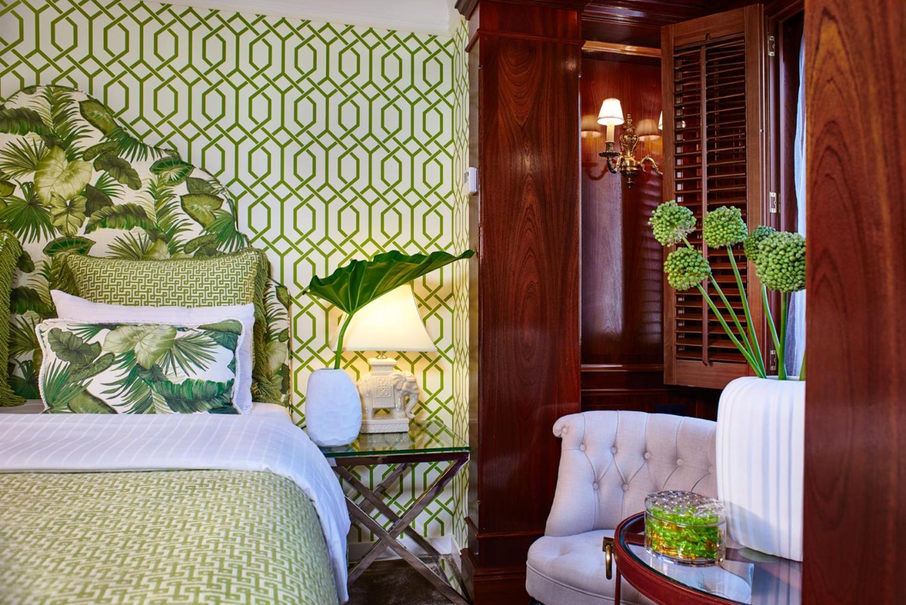 Double or Twin Room Bathroom