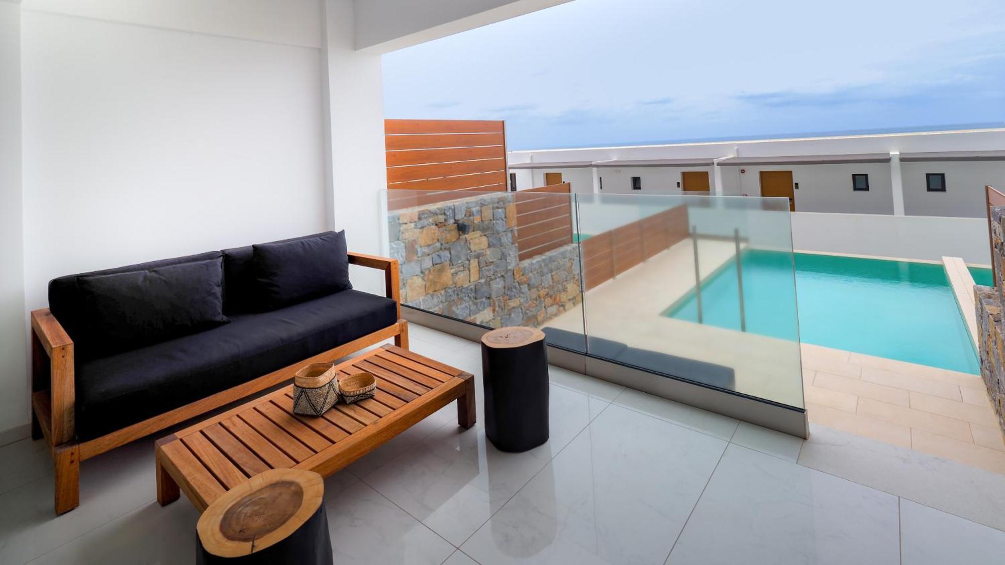 Habitación de lujo con piscina privada