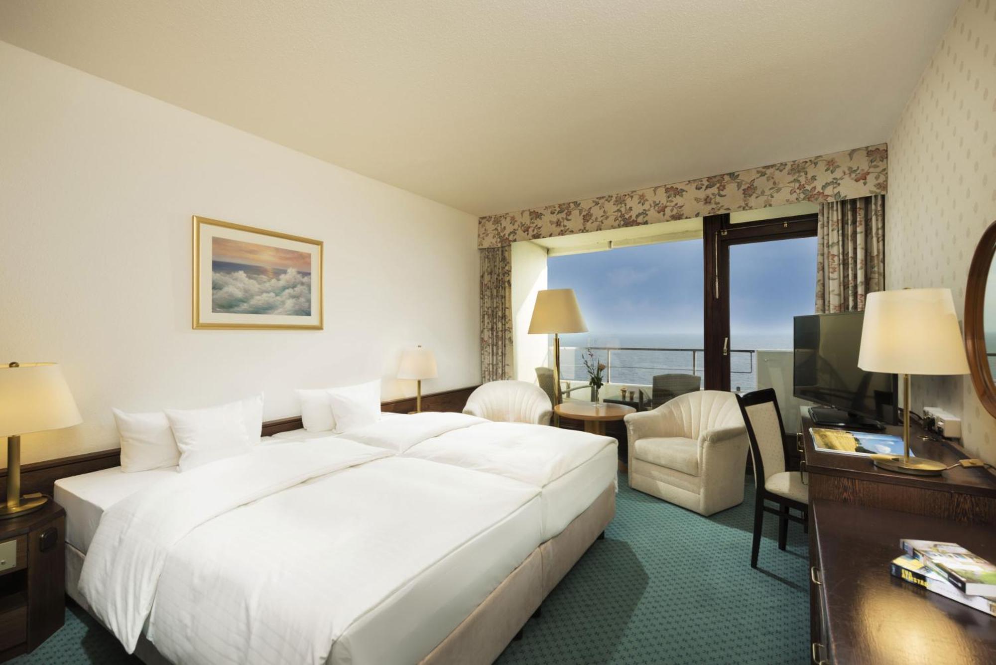 Superior Room,776128669:JPEG