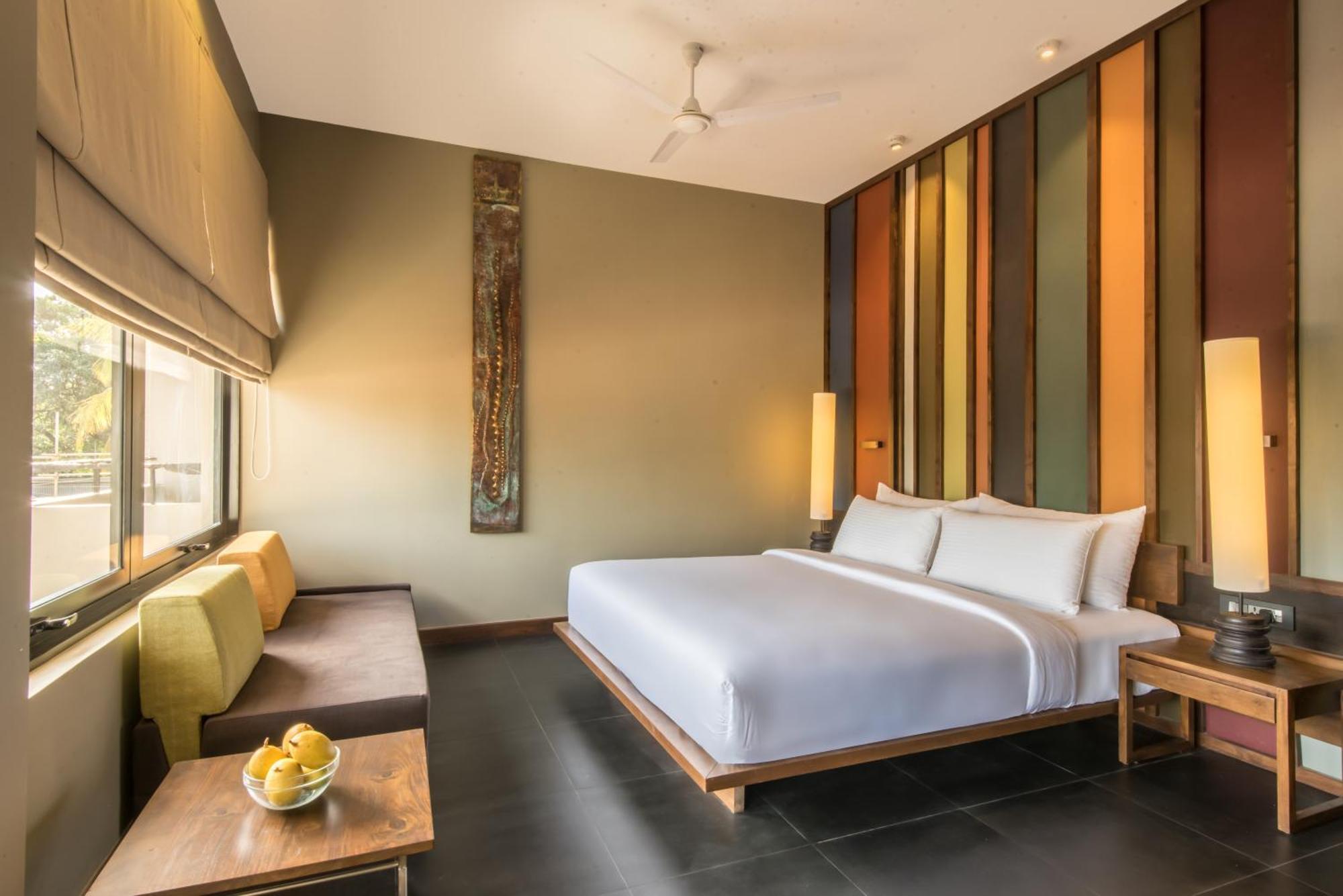 Deluxe Double Room at Lu Lin restaurant & the Canopy Bar