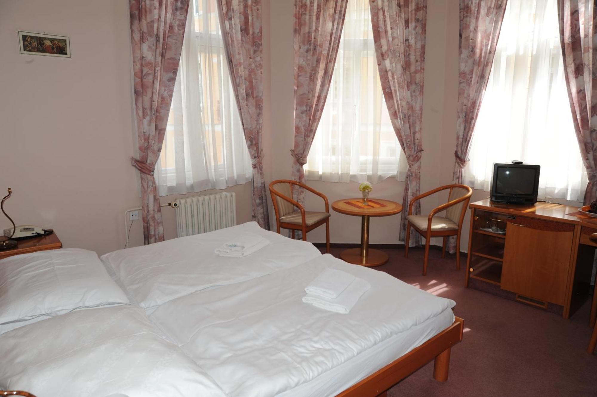 Zweibettzimmer