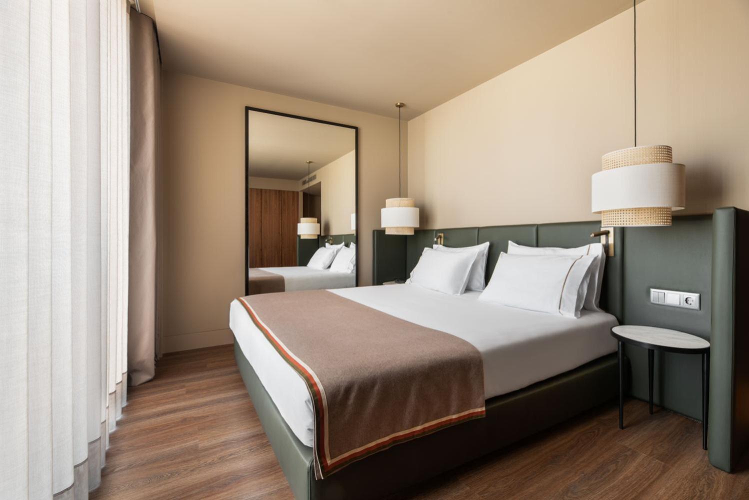Double or Twin Room,1285908112:JPEG