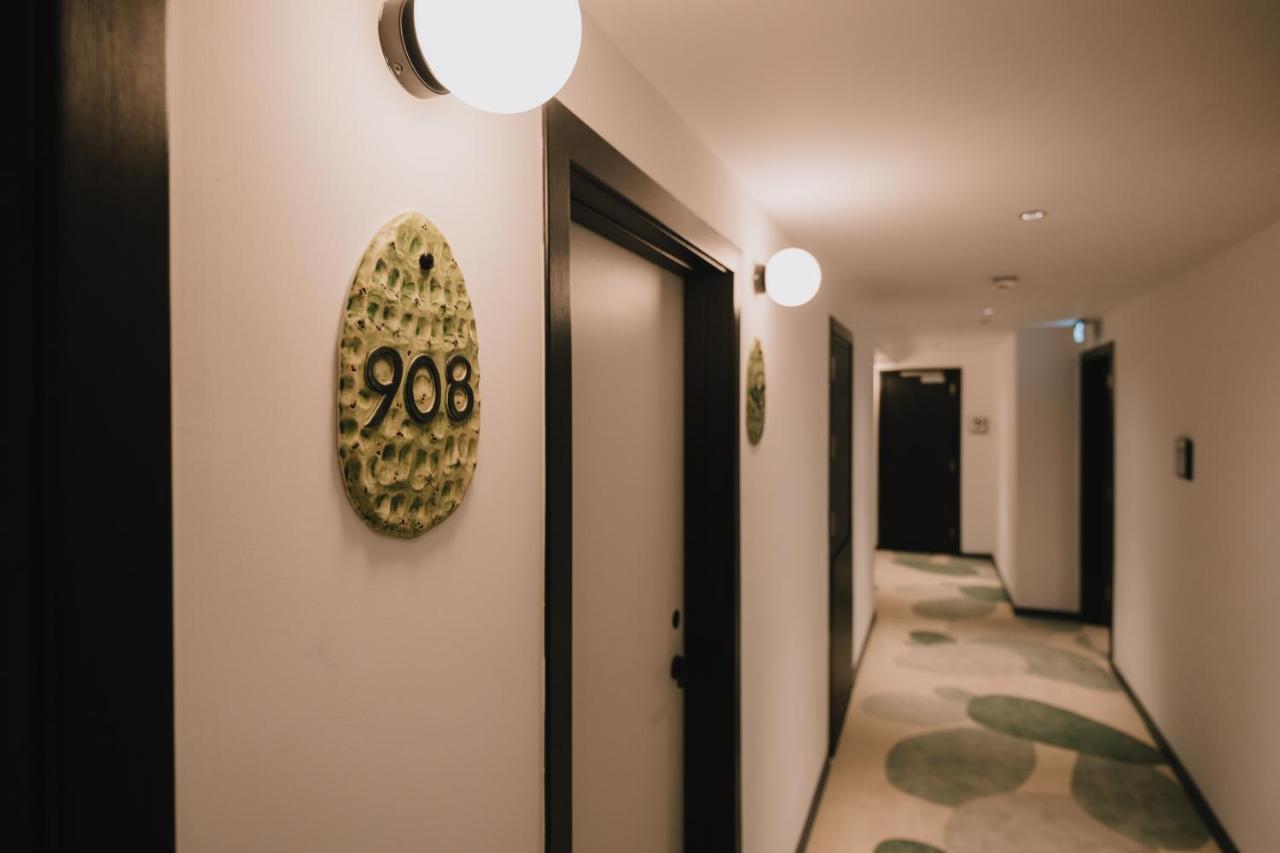 Standard Room with Courtyard View,1371240518:JPEG