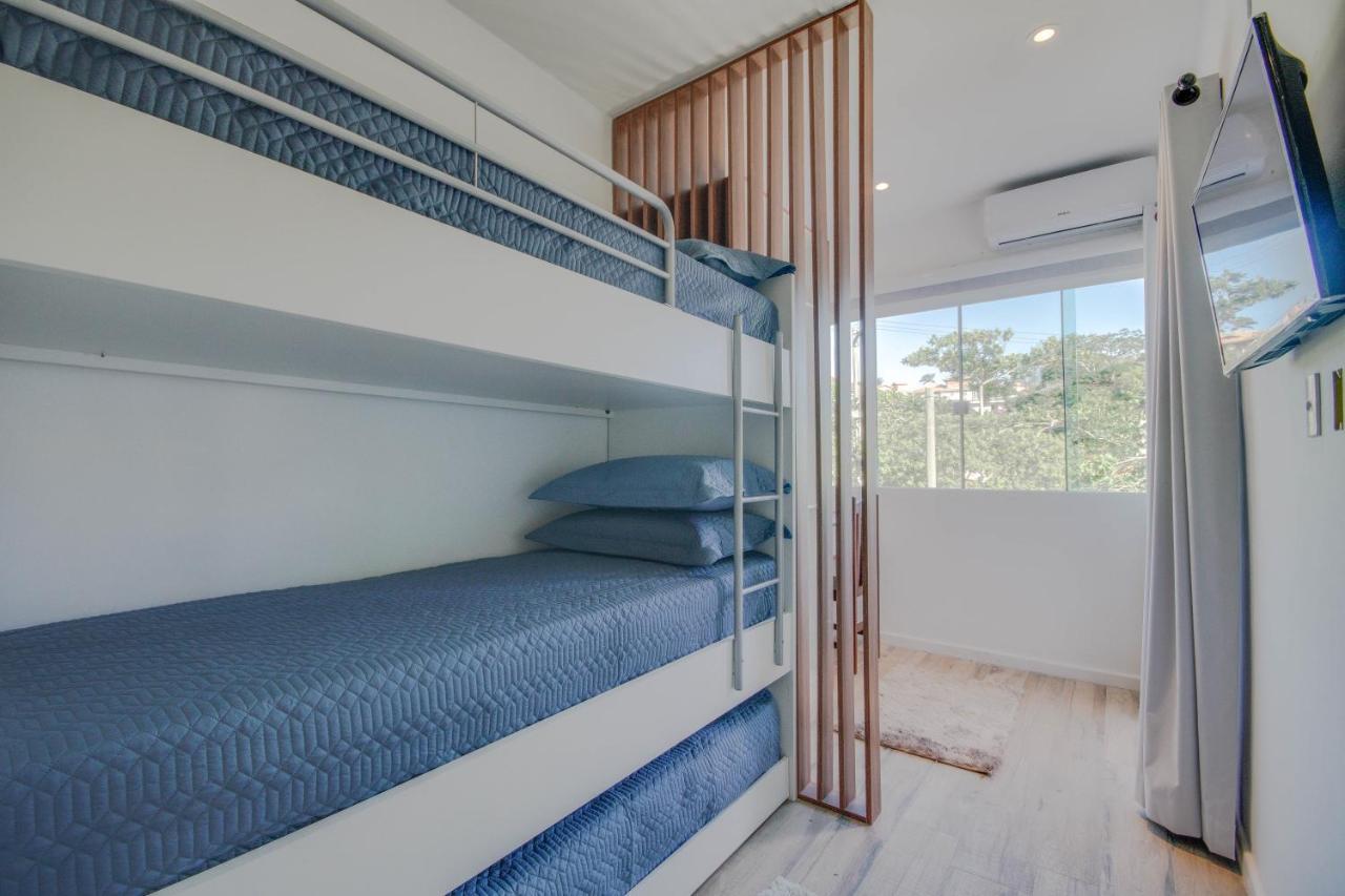 Family Room with Balcony,1324671598:JPEG