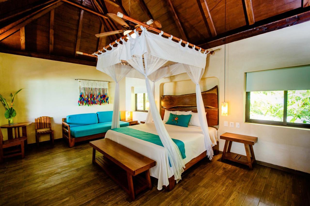 Deluxe Bungalow