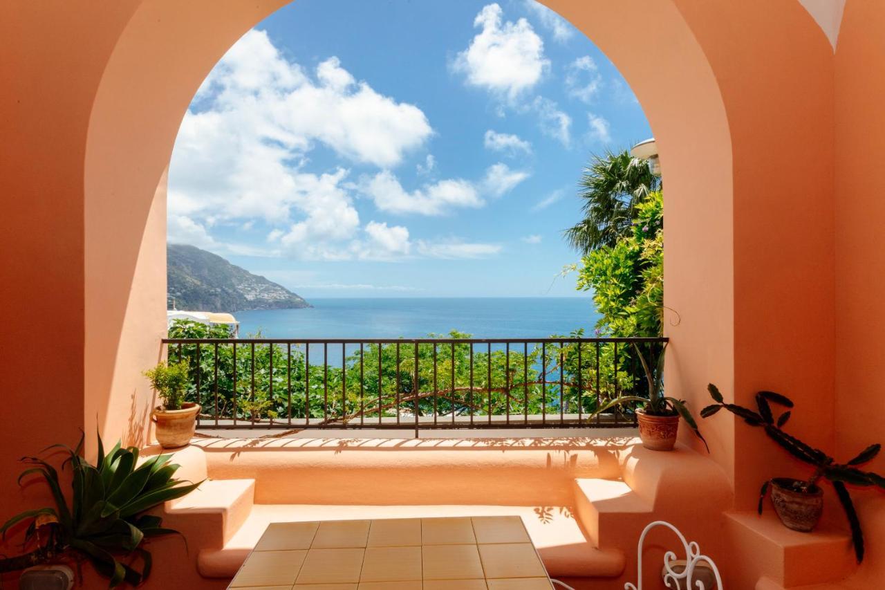 Quarto Deluxe com Cama de Casal ou 2 de Solteiro e Vista do Mar