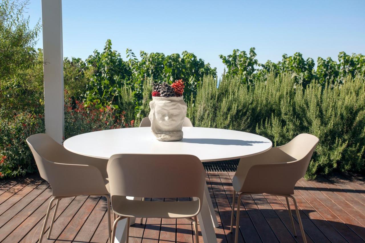 Villa - Vue Latérale sur Mer