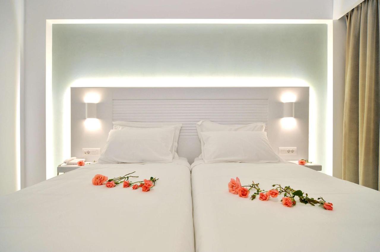 Deluxe Comfort Room with Pool View