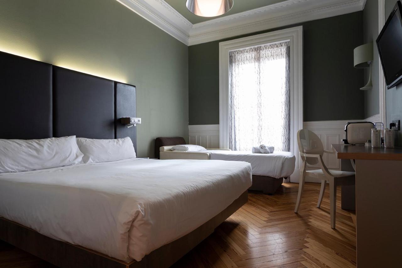 Dreibettzimmer