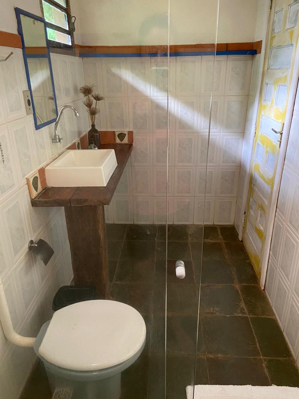 Standard Suite,1756908169:JPEG