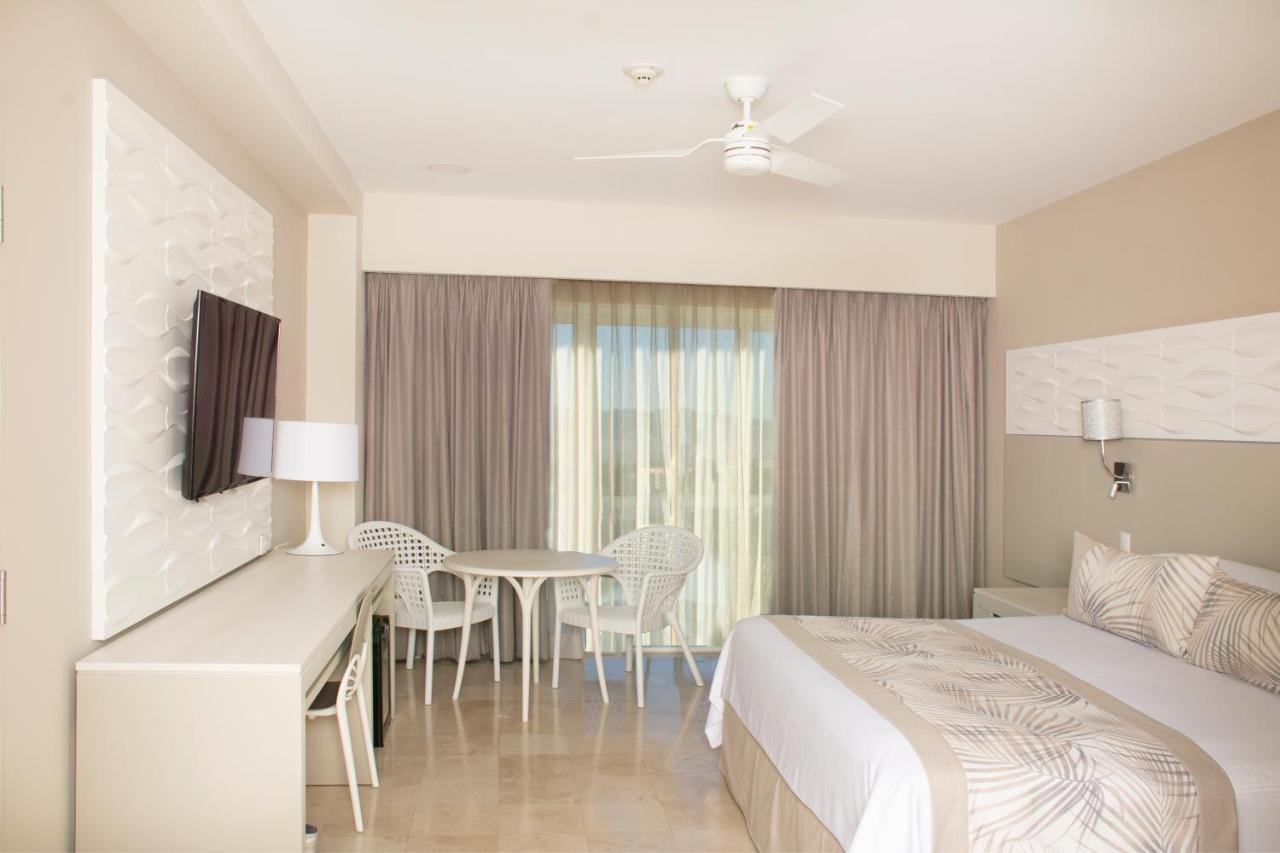 Camera Deluxe con Letto King Size e Vista Resort