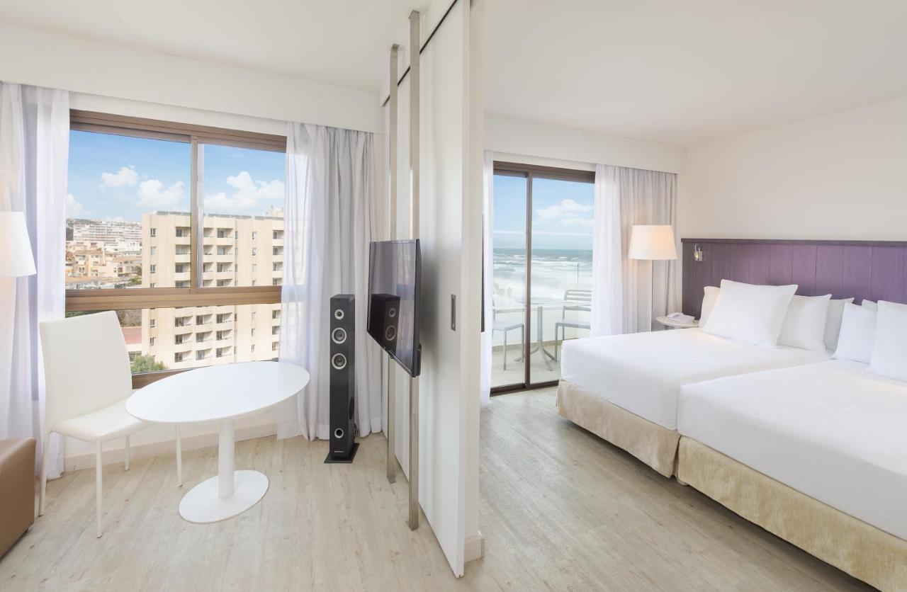 Suite with Side Sea View