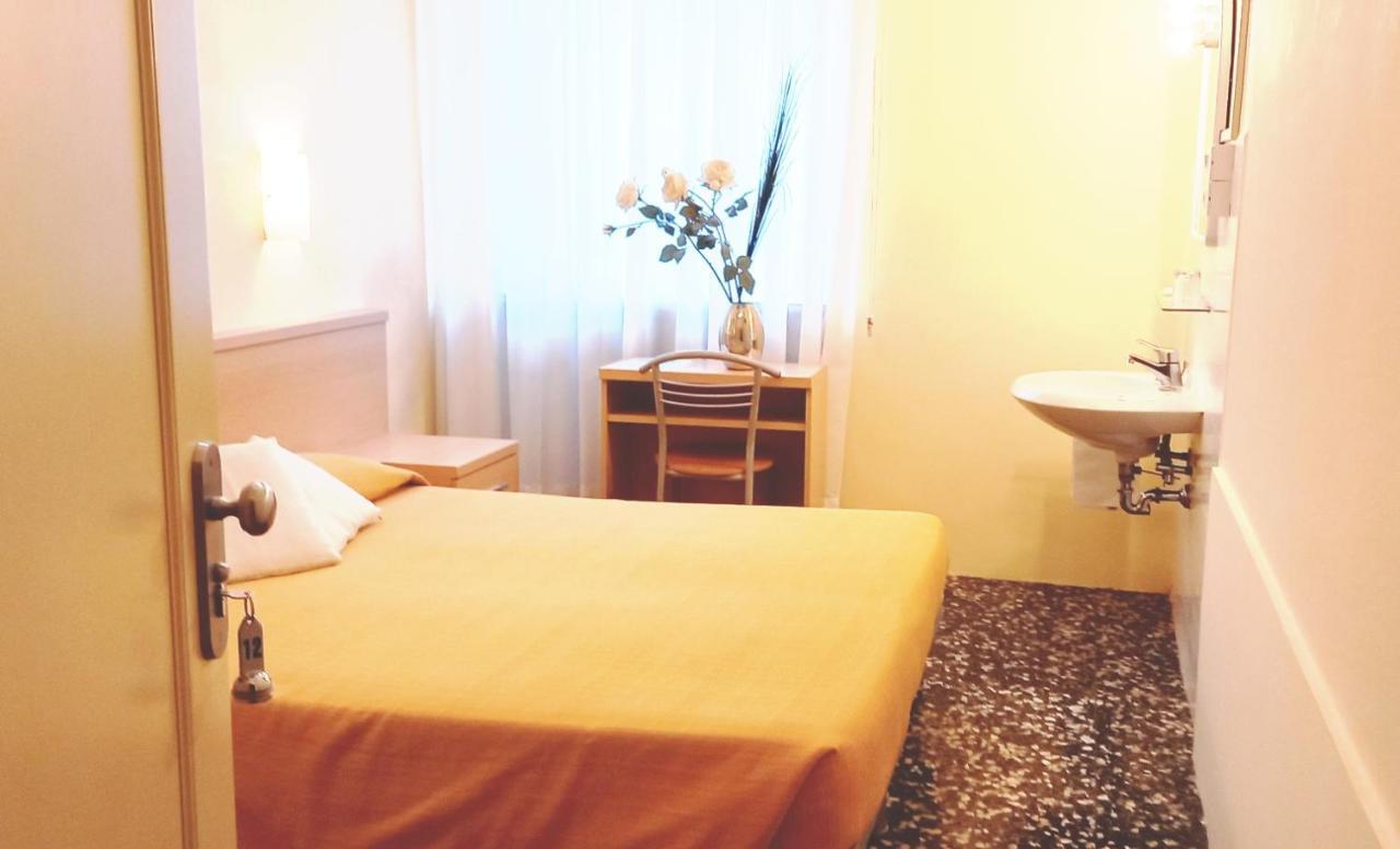 Habitación Individual con vistas al jardín