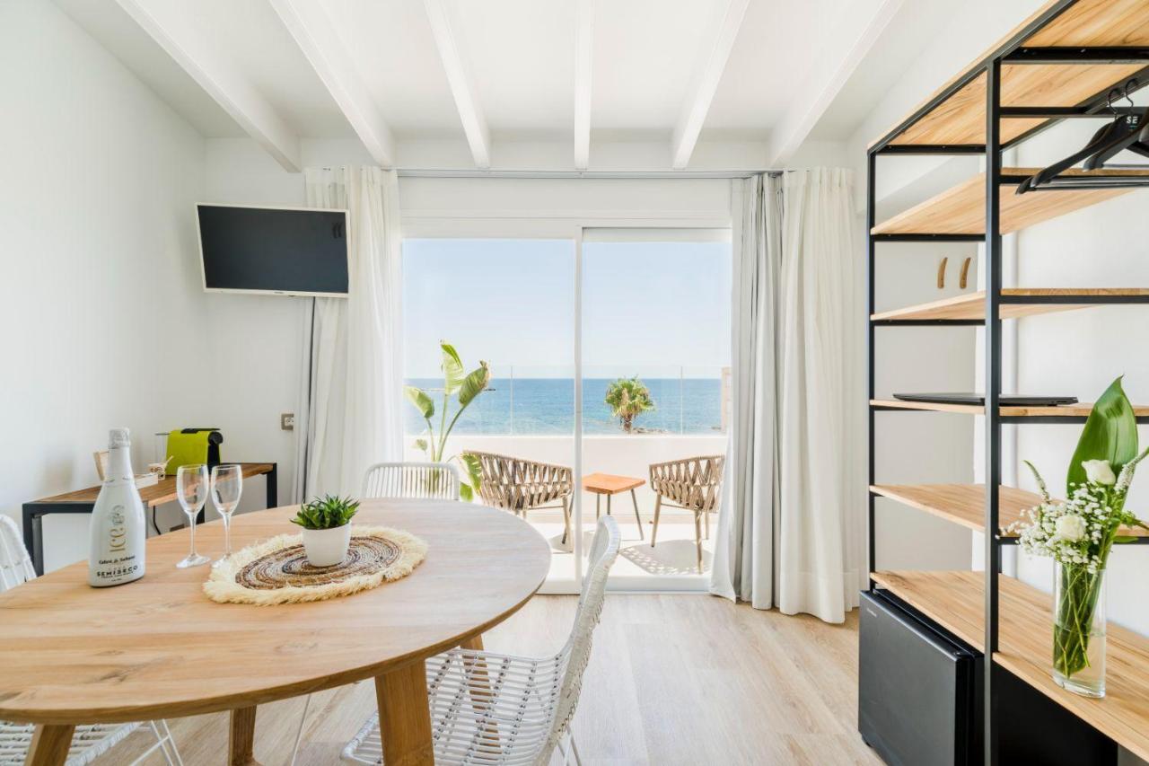Superior Suite with Sea View,1742764636:JPEG