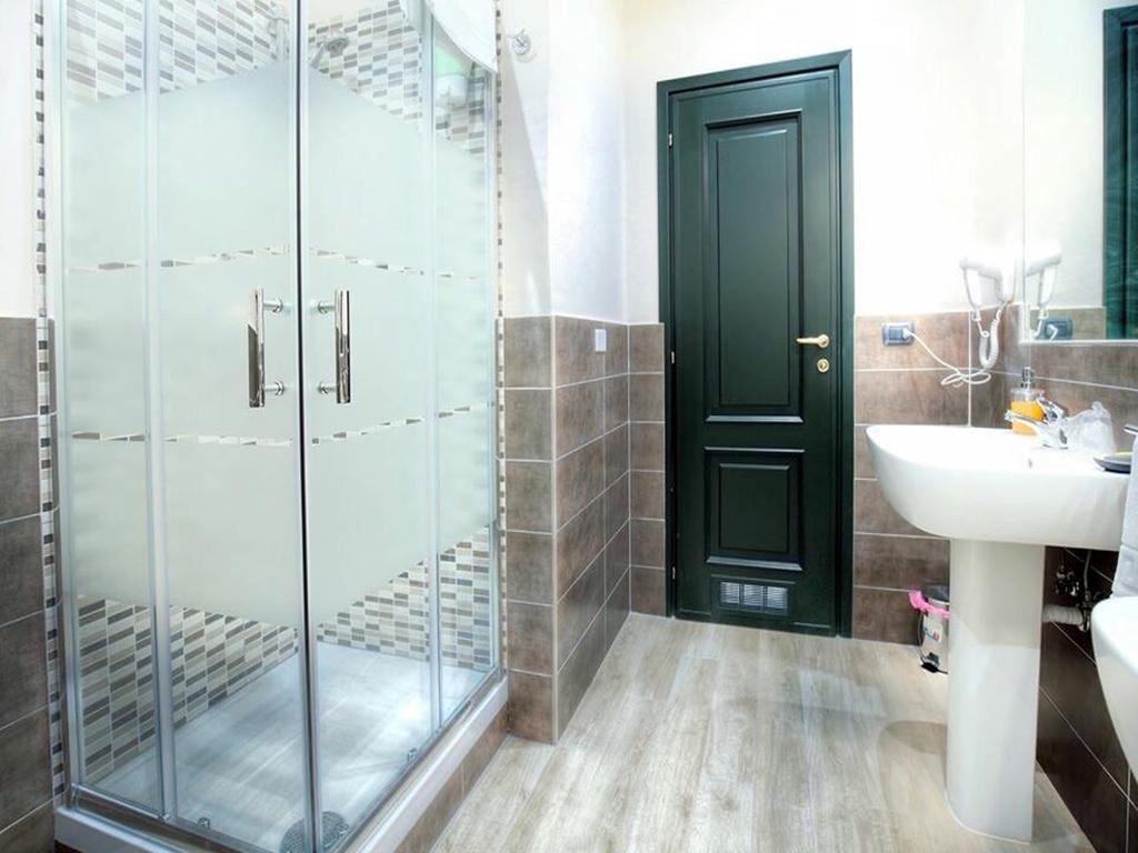 Habitación Doble con baño privado externo
