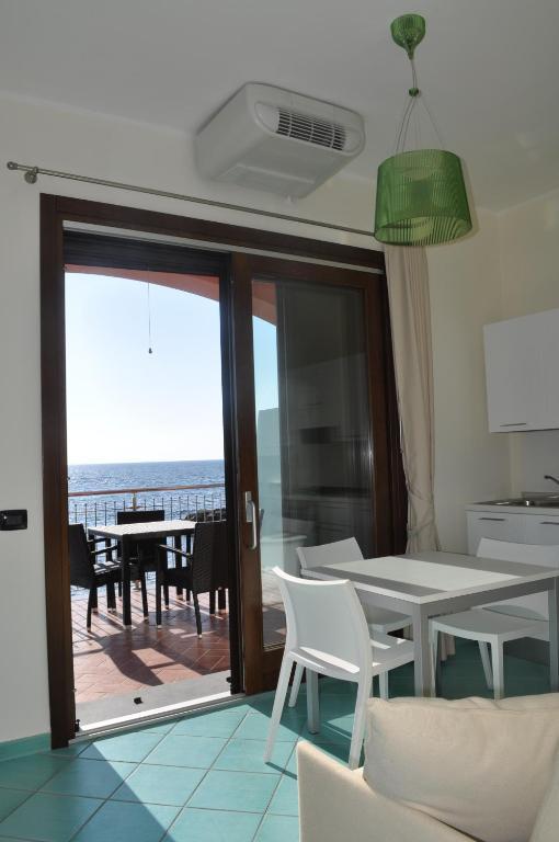 One-Bedroom Apartment (4 Adults),14016986:JPEG