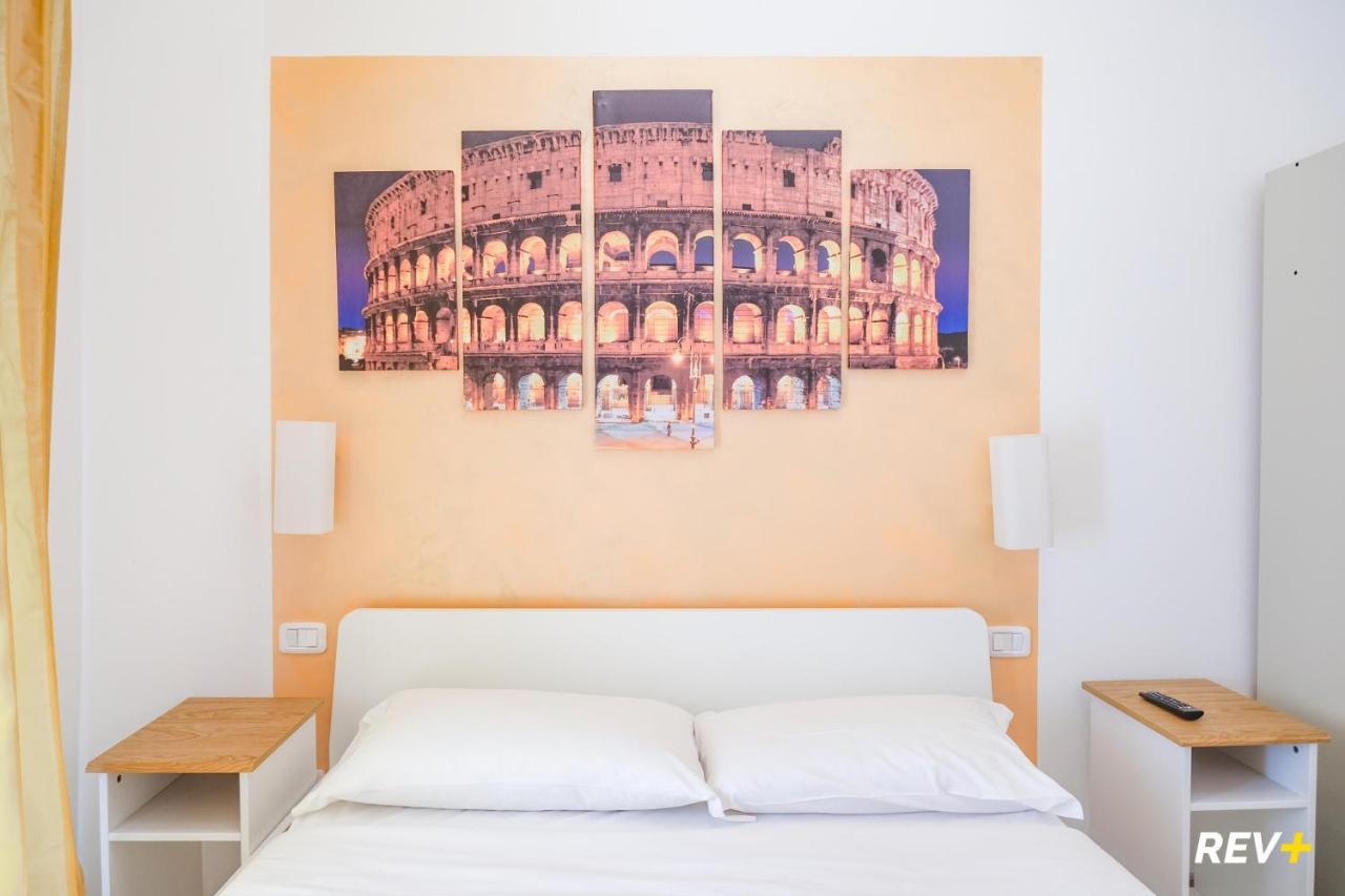 Double Room,1405204256:JPEG