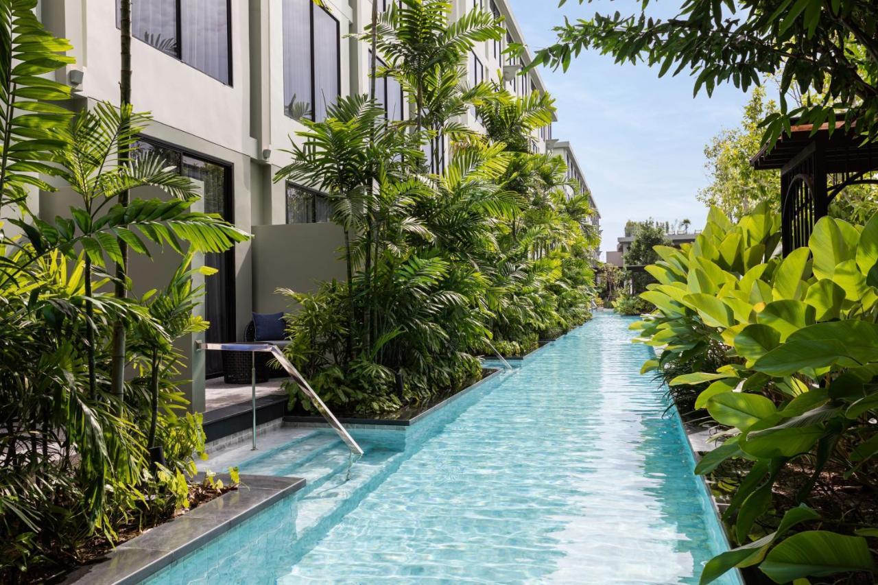 One-Bedroom King Suite Ground Floor Pool Access Terrace,1544015572:JPEG