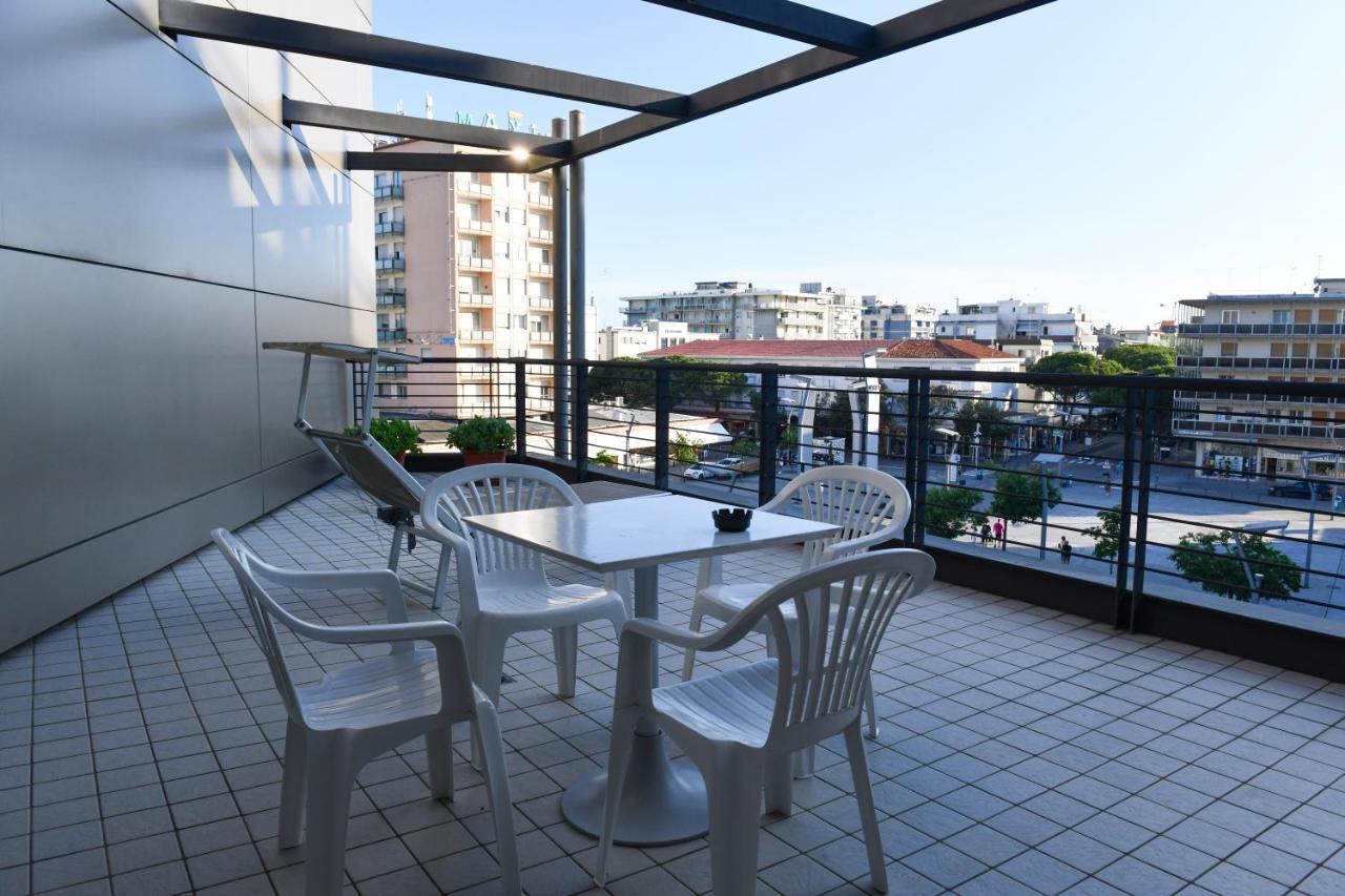 One-Bedroom Apartment with Terrace