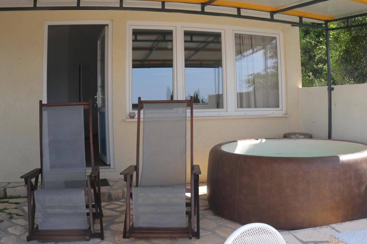 Apartment with Sea View,1423217175:JPEG